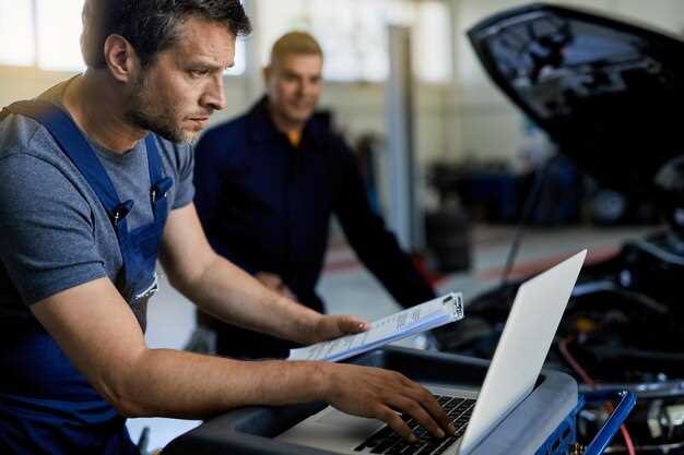 Inspecting Engine Condition: Key Indicators to Look For